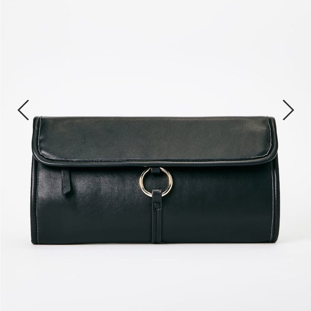 Folding Jewelry Case (black faux leather)